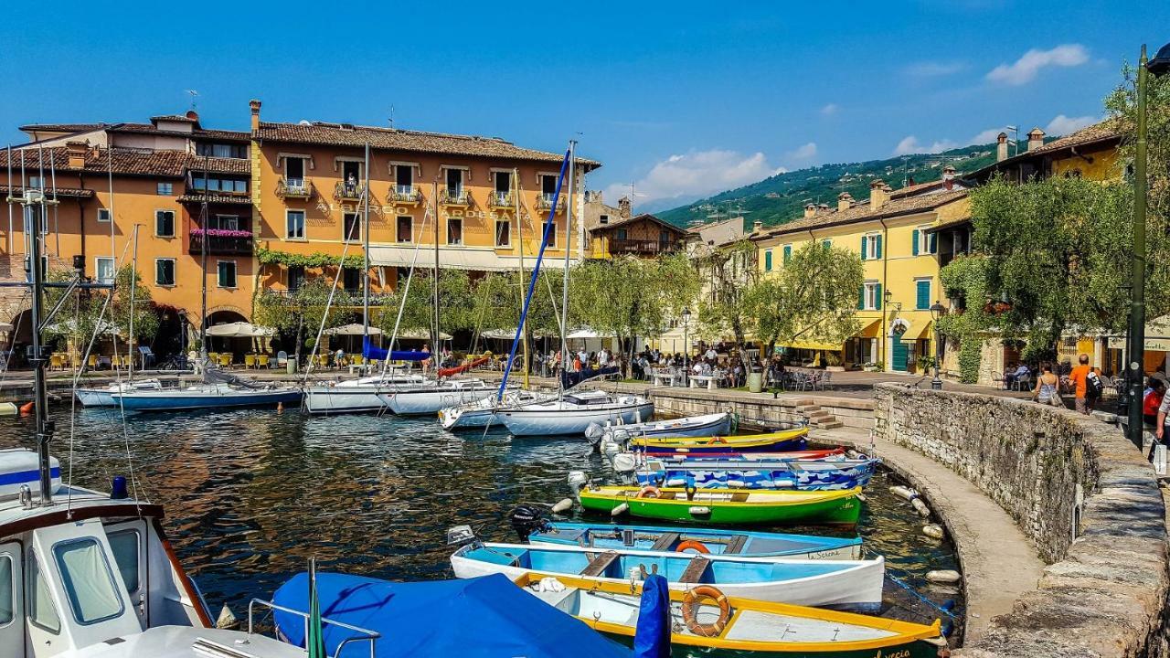 Apartamento Vicolovolta16 Torri Del Benaco Exterior foto