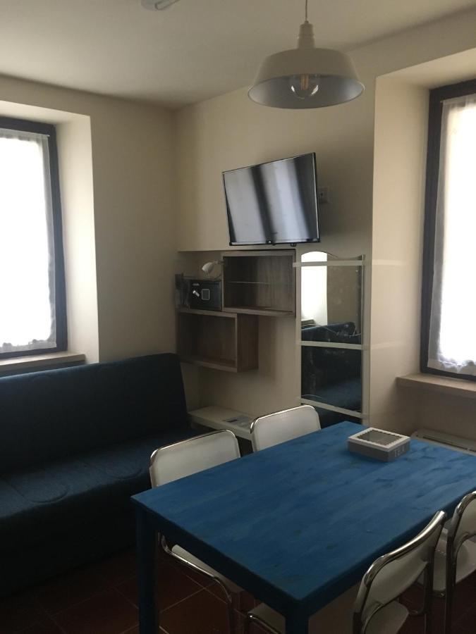 Apartamento Vicolovolta16 Torri Del Benaco Exterior foto